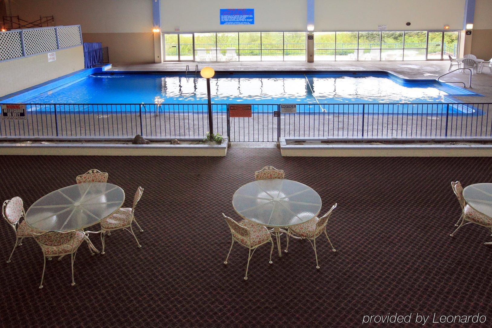 Americas Best Value Inn Newton Udogodnienia zdjęcie