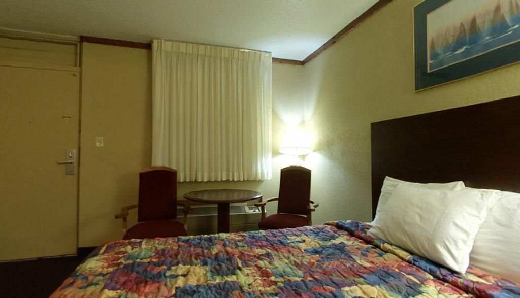 Americas Best Value Inn Newton Pokój zdjęcie