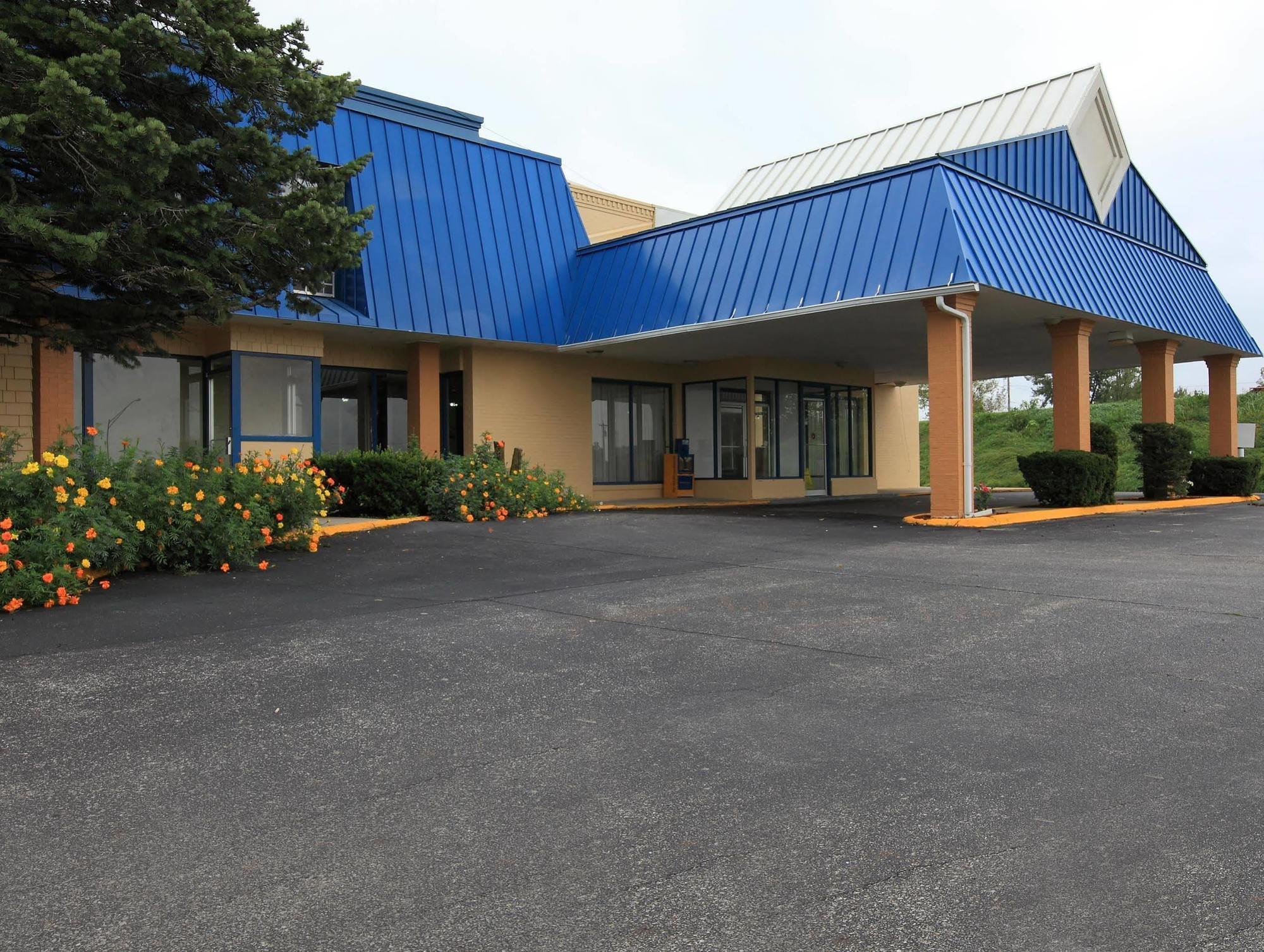 Americas Best Value Inn Newton Zewnętrze zdjęcie